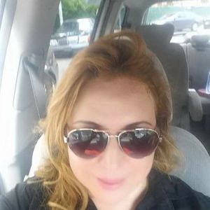 Meet your Posher, Adrianna isabel